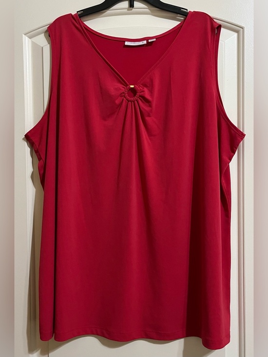 Susan Graver Tops - Susan Graver Fuchsia V-Neck Sleeveless Top Blouse with Gold Ring Accent 2X